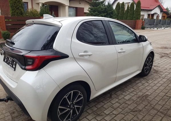 Toyota Yaris cena 46700 przebieg: 2500, rok produkcji 2021 z Olsztyn małe 56